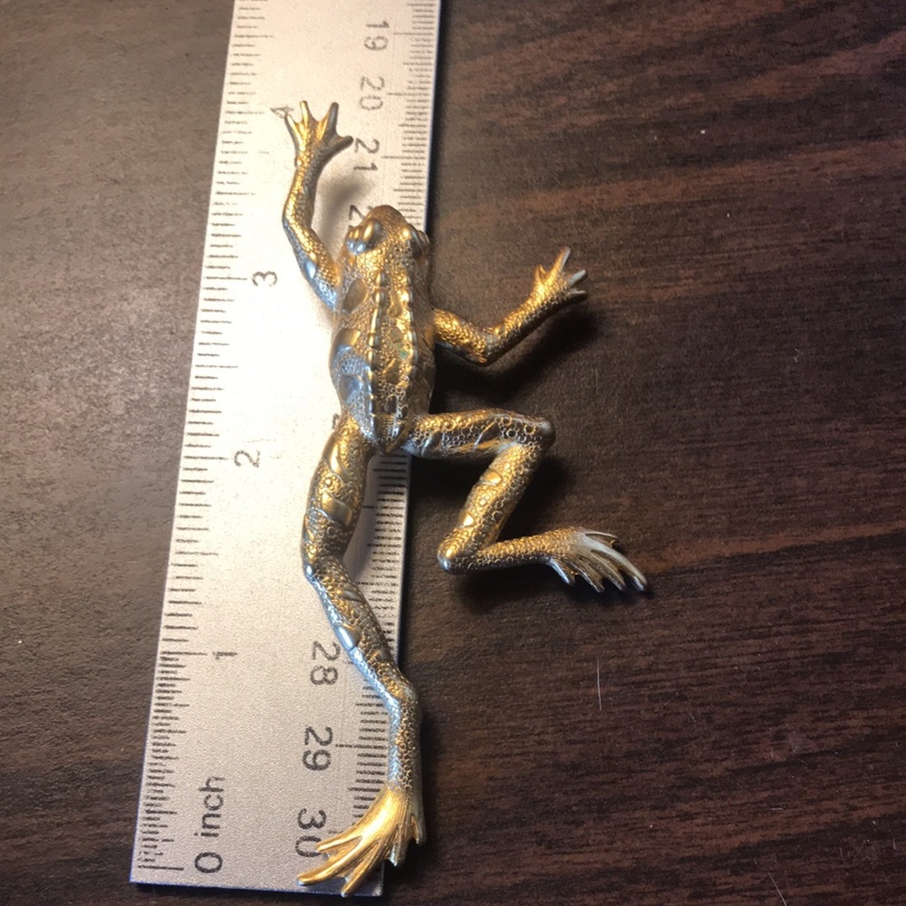Brooch - Picture 3 of 3